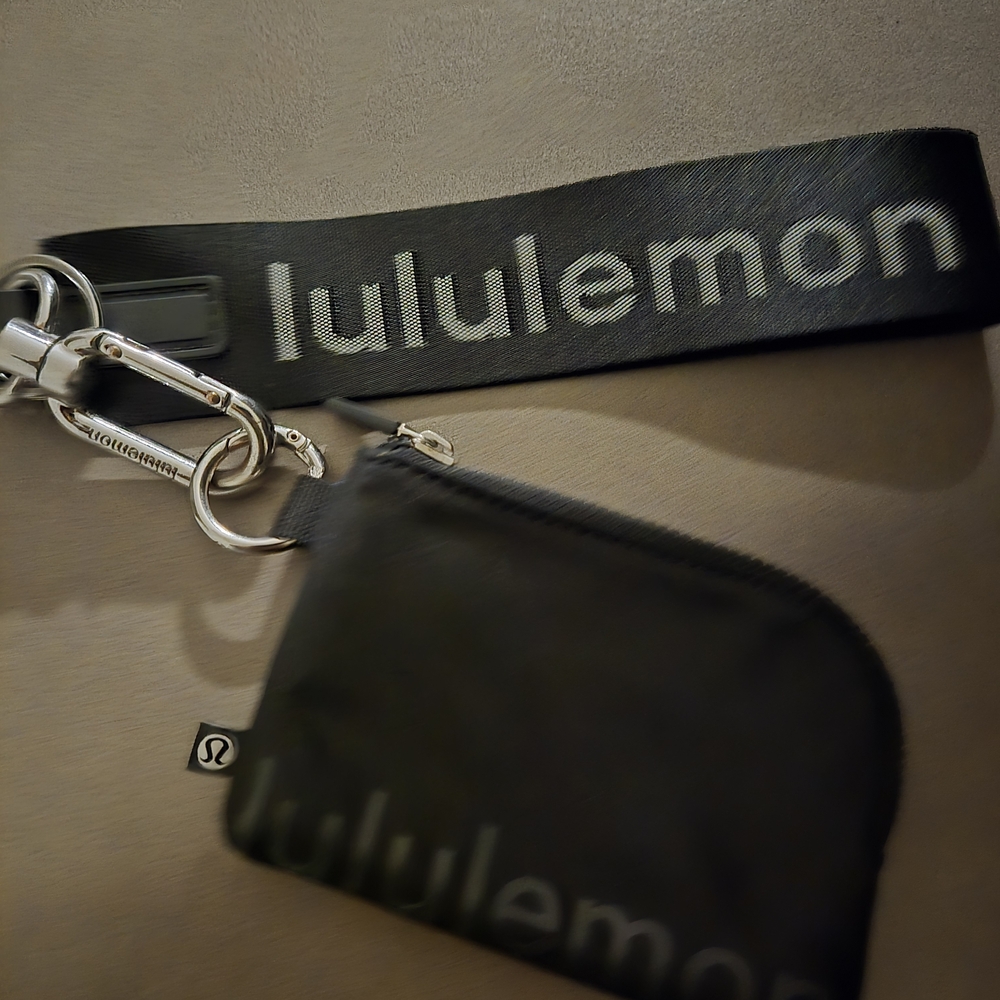 Lululemon Black Zippered Keychain Pouch